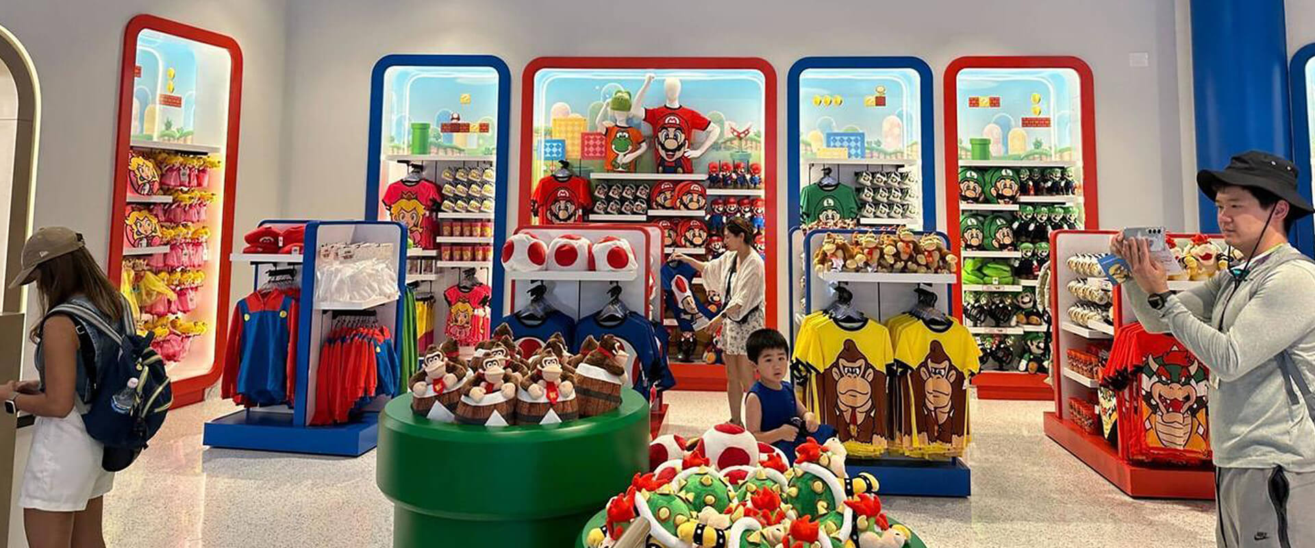 https://www.udxfpp.com/storage/news-universal-studios-store-expansion-now-open-desktop-6841f34c402bf.jpg