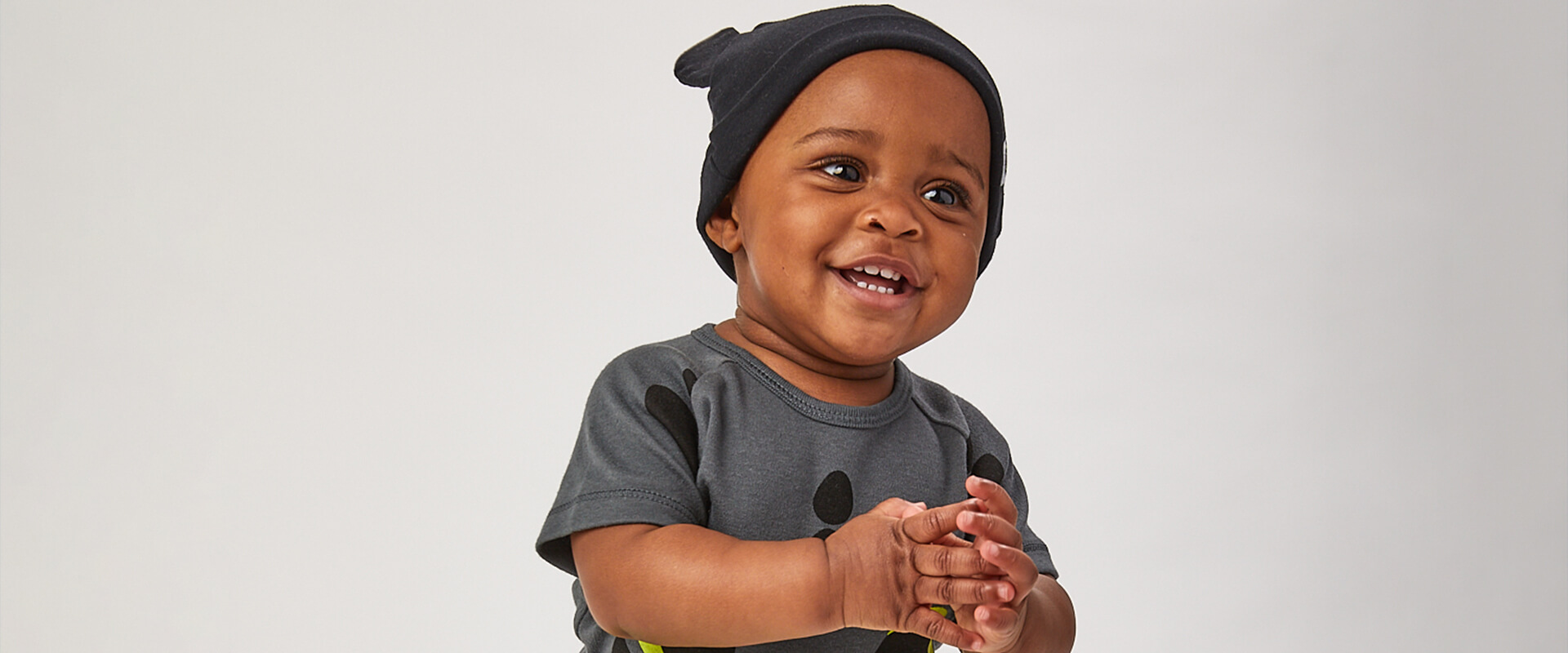 https://www.udxfpp.com/storage/news-universe-baby-desktop-62b65ea602072.jpg